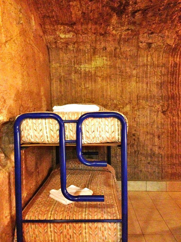 The Lookout Cave Underground Motel Coober Pedy Εξωτερικό φωτογραφία