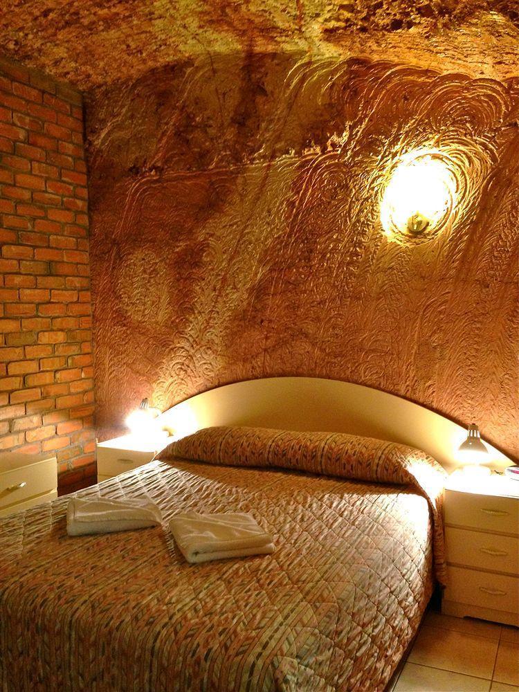 The Lookout Cave Underground Motel Coober Pedy Εξωτερικό φωτογραφία