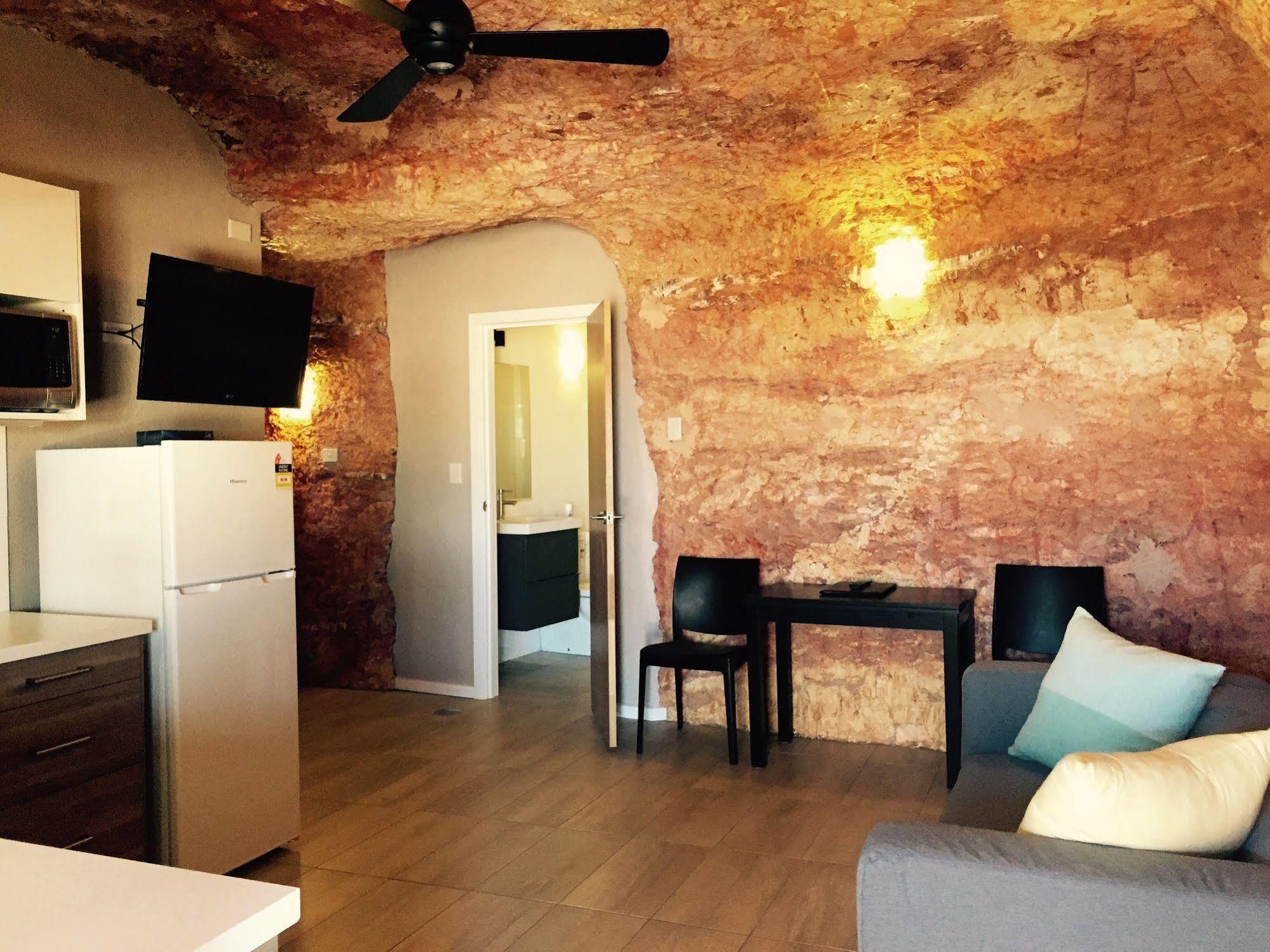The Lookout Cave Underground Motel Coober Pedy Εξωτερικό φωτογραφία