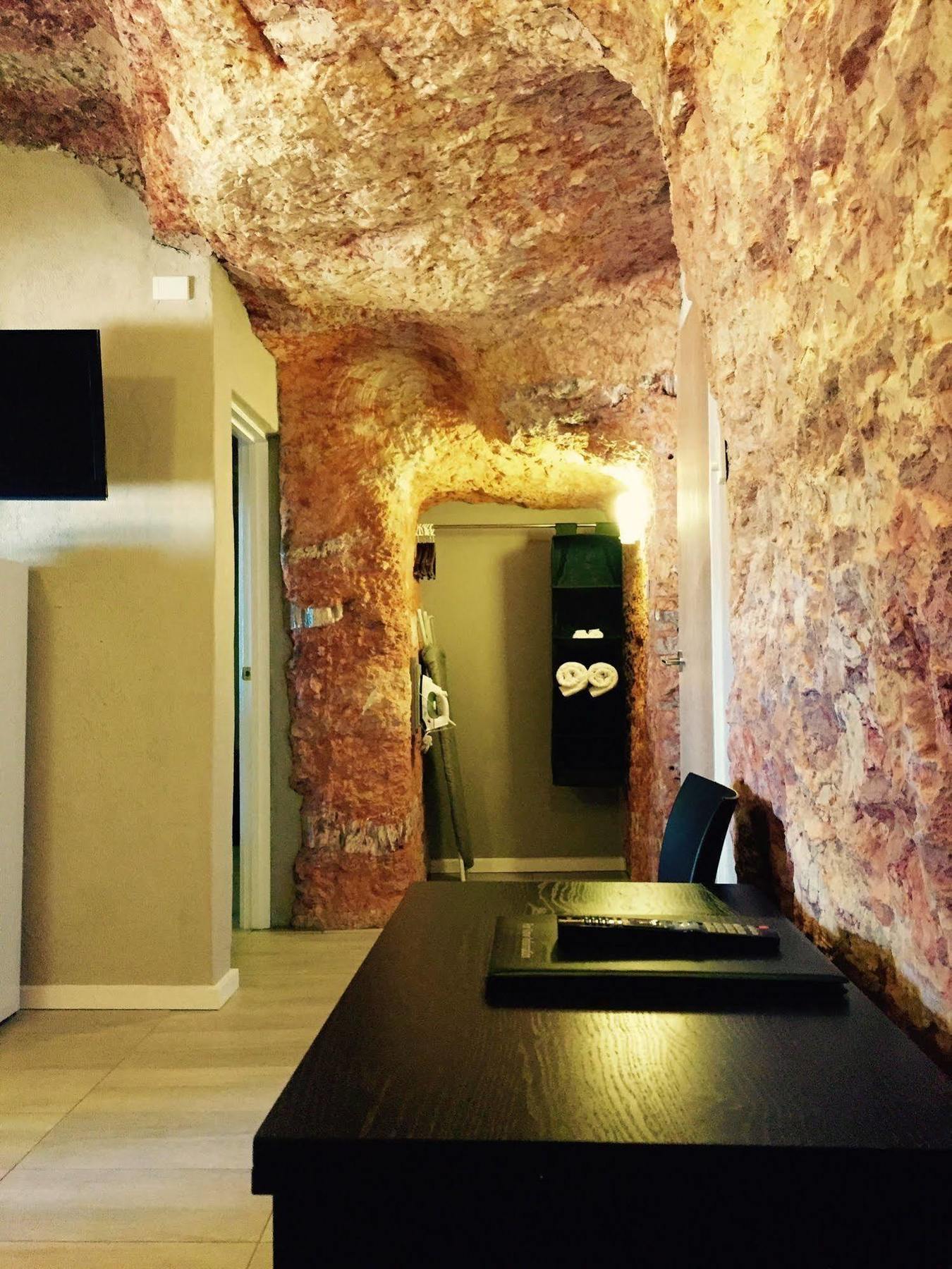 The Lookout Cave Underground Motel Coober Pedy Εξωτερικό φωτογραφία
