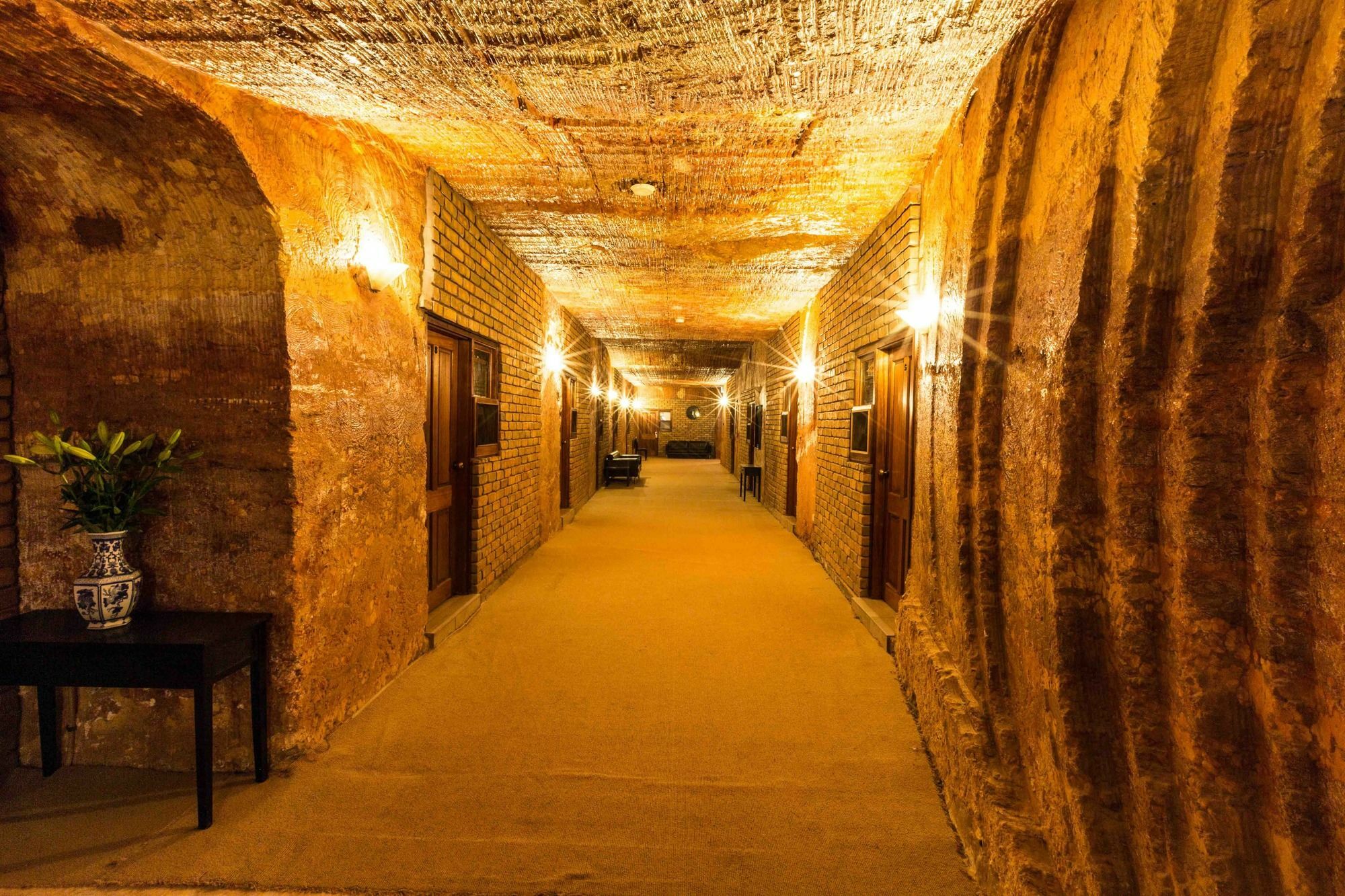 The Lookout Cave Underground Motel Coober Pedy Εξωτερικό φωτογραφία